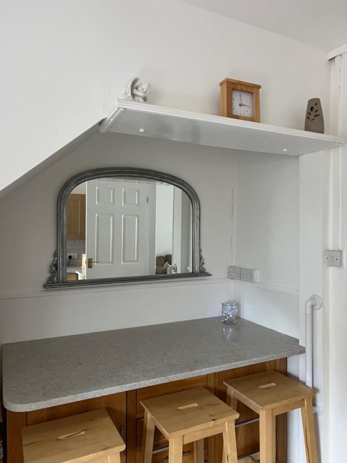 2 Bed Cottage Chester Exterior foto